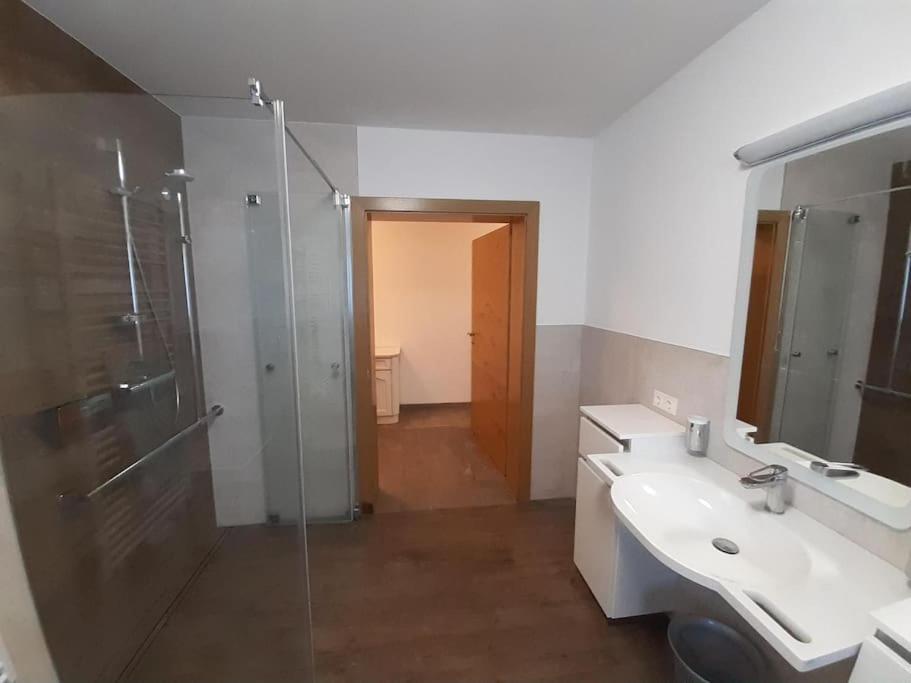 Grosszuegiges Georg Mayrhofen Barrierefrei Apartment *